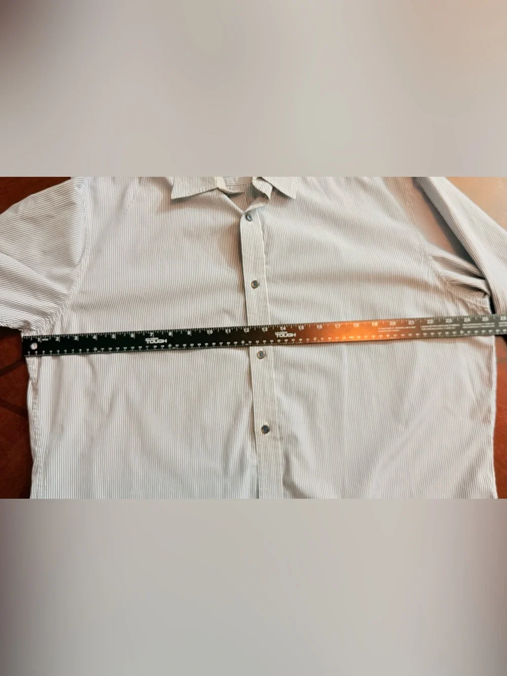 Banana Republic classic button